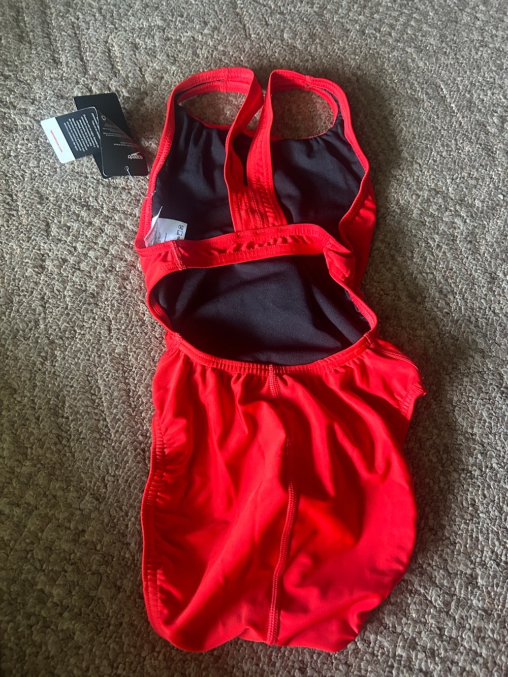 NWT Speedo women’s Red  One-Piece Swimsuit size 6/32 - Picture 3 of 5